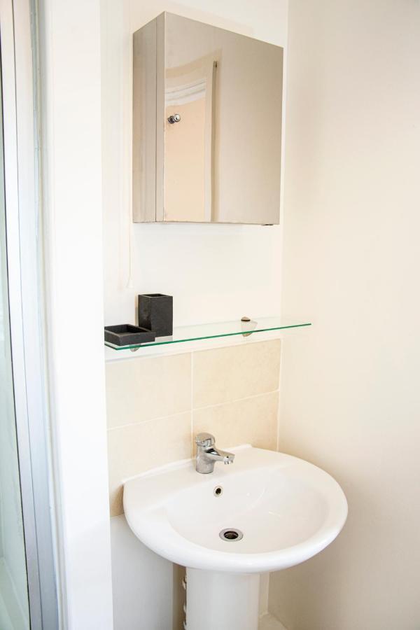 Cosy 3-Bed Home Close To City Centre Mánchester Exterior foto